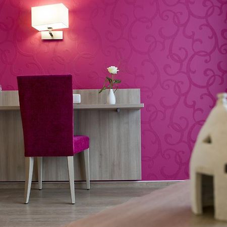 Landhotel Im Klostereck Strubel-Roos Flonheim Habitación foto