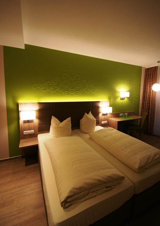 Landhotel Im Klostereck Strubel-Roos Flonheim Habitación foto